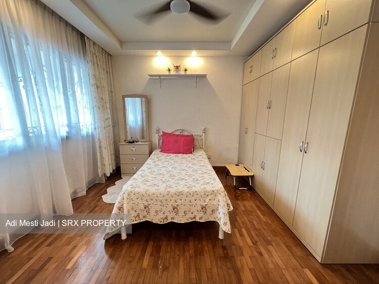Blk 203 Choa Chu Kang Avenue 1 (Choa Chu Kang), HDB Executive #361080401